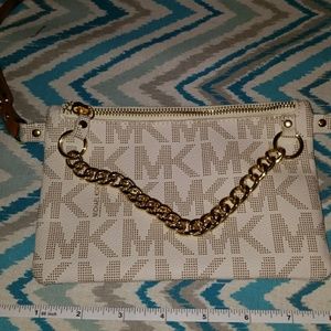 Michael kors fanny pack